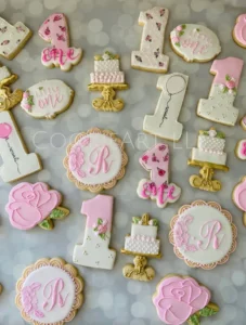 Number one and cake-shaped cookies